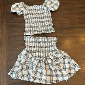 Cheryl Kids Creations 2 piece set girls size small